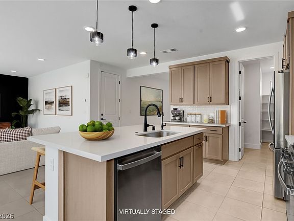 3rd image of 1305 Azure Jay Ave