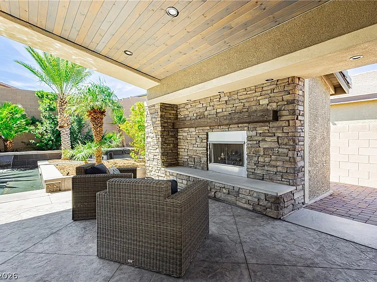 5757 Ireland Ridge Ct — Photo 48
