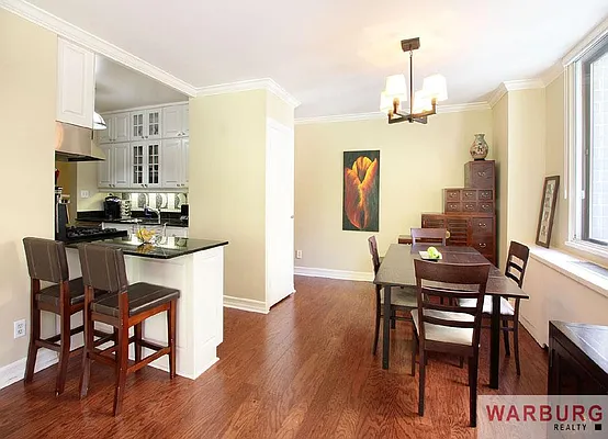 Sold by Warburg | media 12