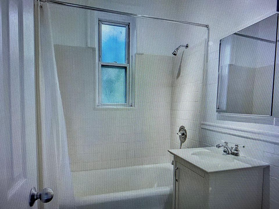 1st image of 1454 Leland Ave Floor 2
