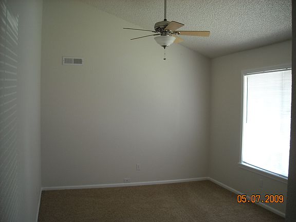 5th image of 26200 195th Pl SE