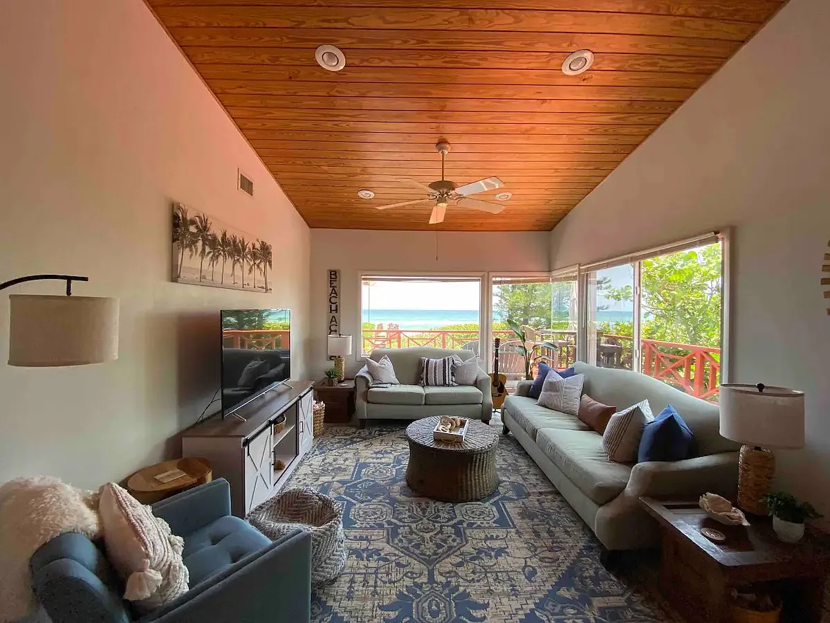 4 bed, $8,500 — Photo 2