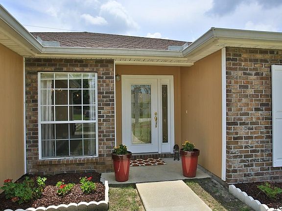 2nd image of 29 Ryberry Dr