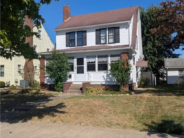 450 Wabash Ave S, Brewster, OH 44613