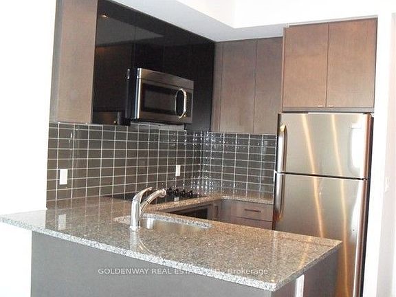 5th image of 89 Dunfield Ave #2604