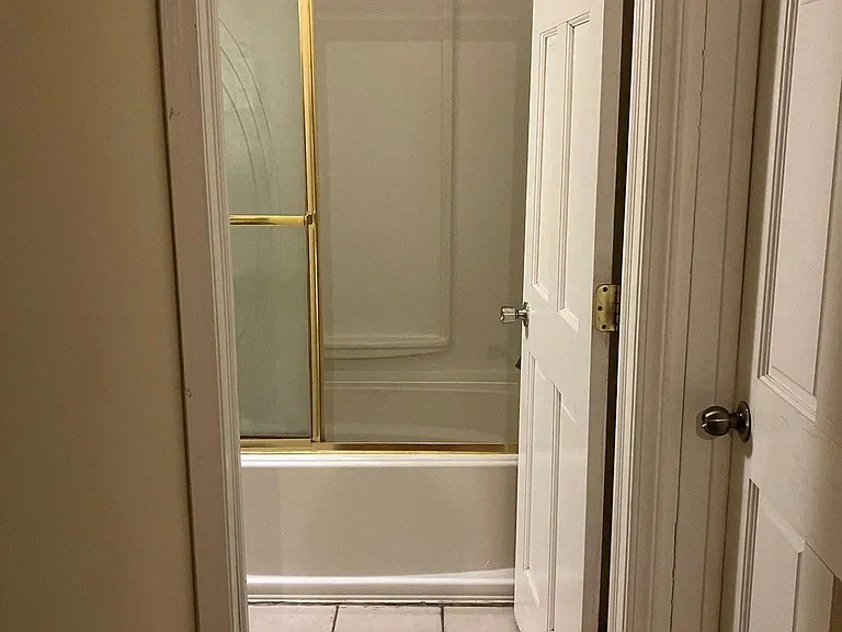 62 E Tompkins St — Photo 9