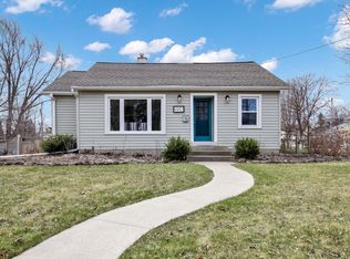 607 North St, Grafton, WI 53024
