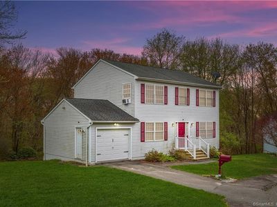 19 Eric Lane, Waterbury, CT, 06704