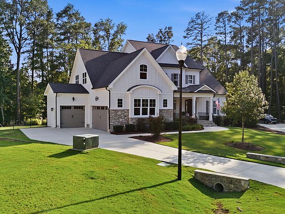 3rd image of 2821 Sweetwill Ln