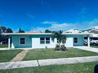 1400 Binney Drive #A & B, Fort Pierce, FL 34949