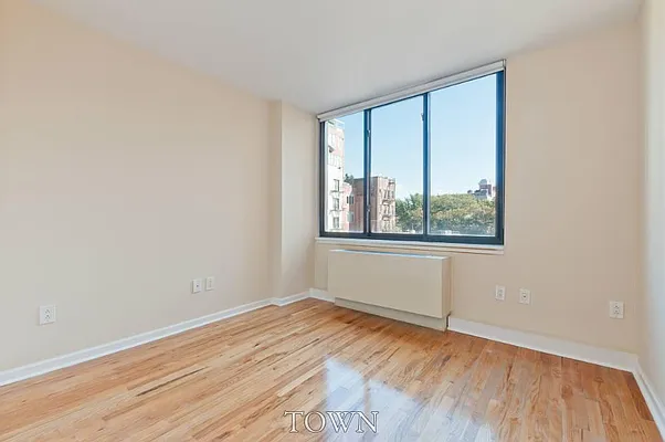 Sold by Town Residential | media 36