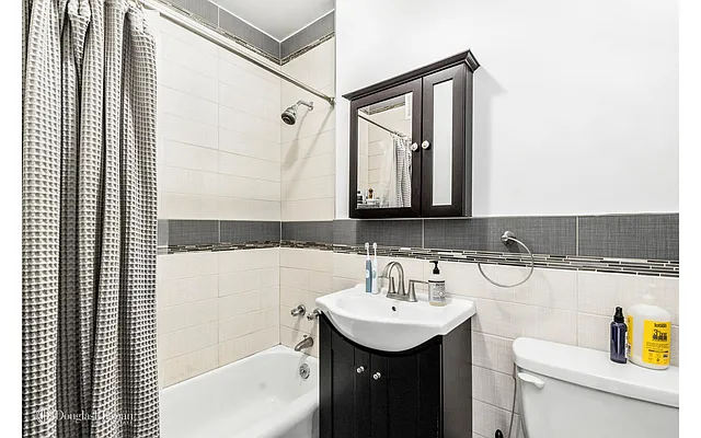 Sold by Douglas Elliman | media 4