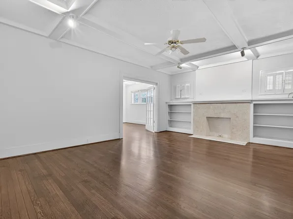 916B E Hubbard St, Mineral Wells, TX 76067
