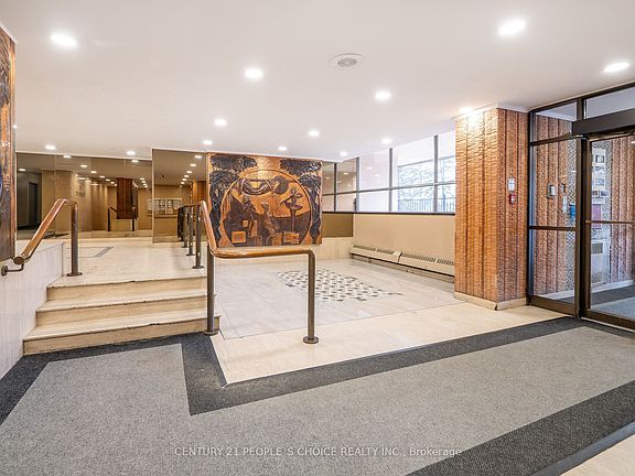 3rd image of 40 Panorama Ct #910