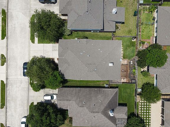 3rd image of 21495 Rose Mill Dr