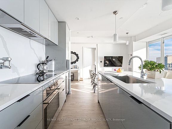 5th image of 70 Annie Craig Dr #4105