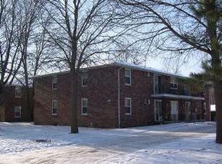 1145 Roland Ln, Green Bay, WI 54303