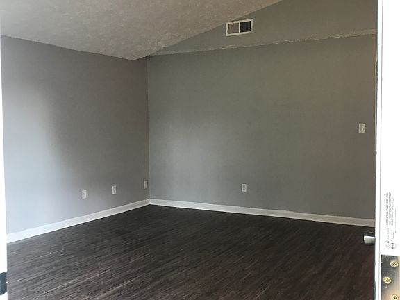 2nd image of 3829 Trout Ct