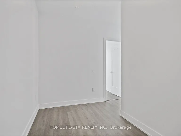 30 Inn On The Park Dr #613 — Photo 18