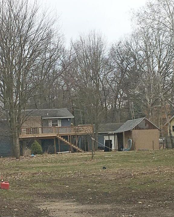 2nd image of 1624 S Chatterson Rd