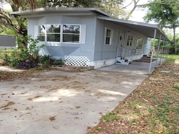 9421 Kiowa Dr, New Port Richey, FL 34654