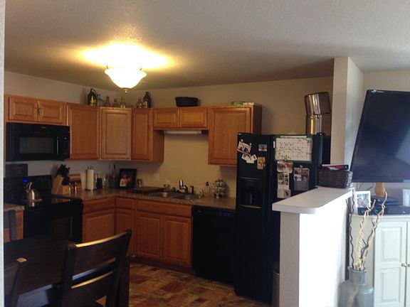 3rd image of 1115 Person St