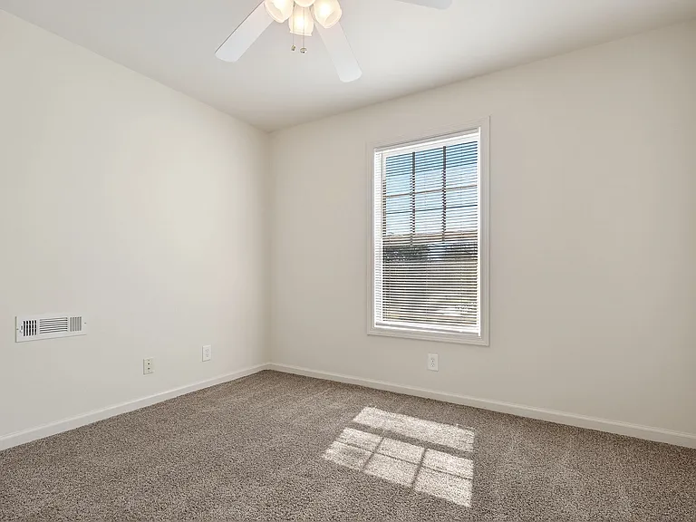 279 Dale Ln #B — Photo 19