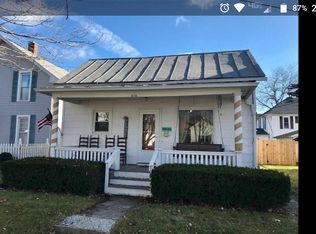 410 S Court St, Wapakoneta, OH 45895
