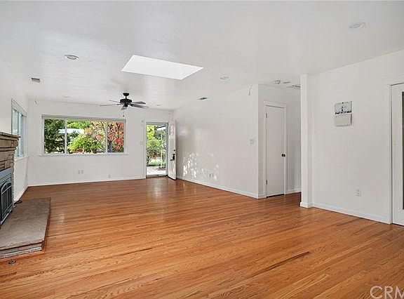 5th image of 4685 San Vicente Ave