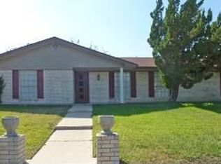 1911 Muir Dr, Killeen, TX 76543