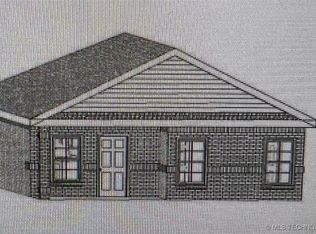 701 Pemberly, Colbert, OK 74733