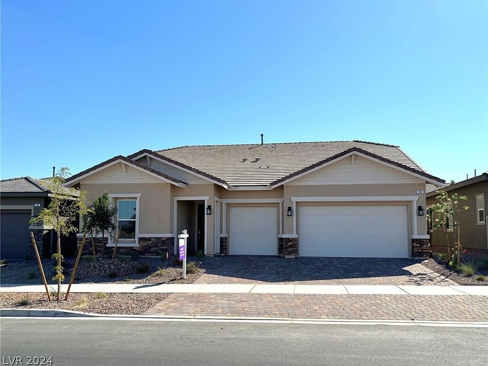 1st image of 702 Mary Baer Way