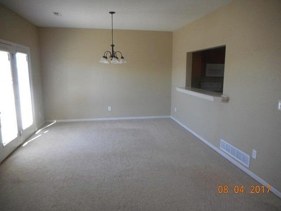 5th image of 1727 Lydia Ln