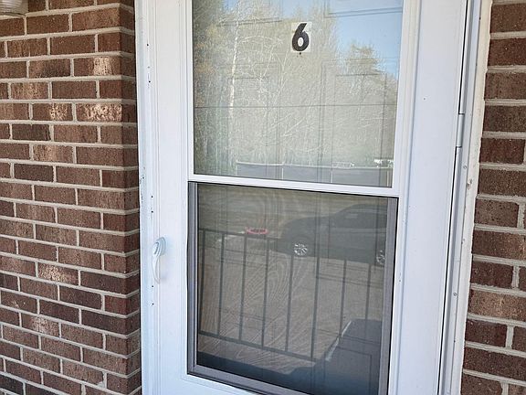 2nd image of 154 Wrays Chapel Rd #4