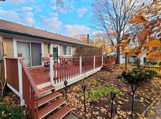 15824 27th Ave N, Plymouth, MN 55447
