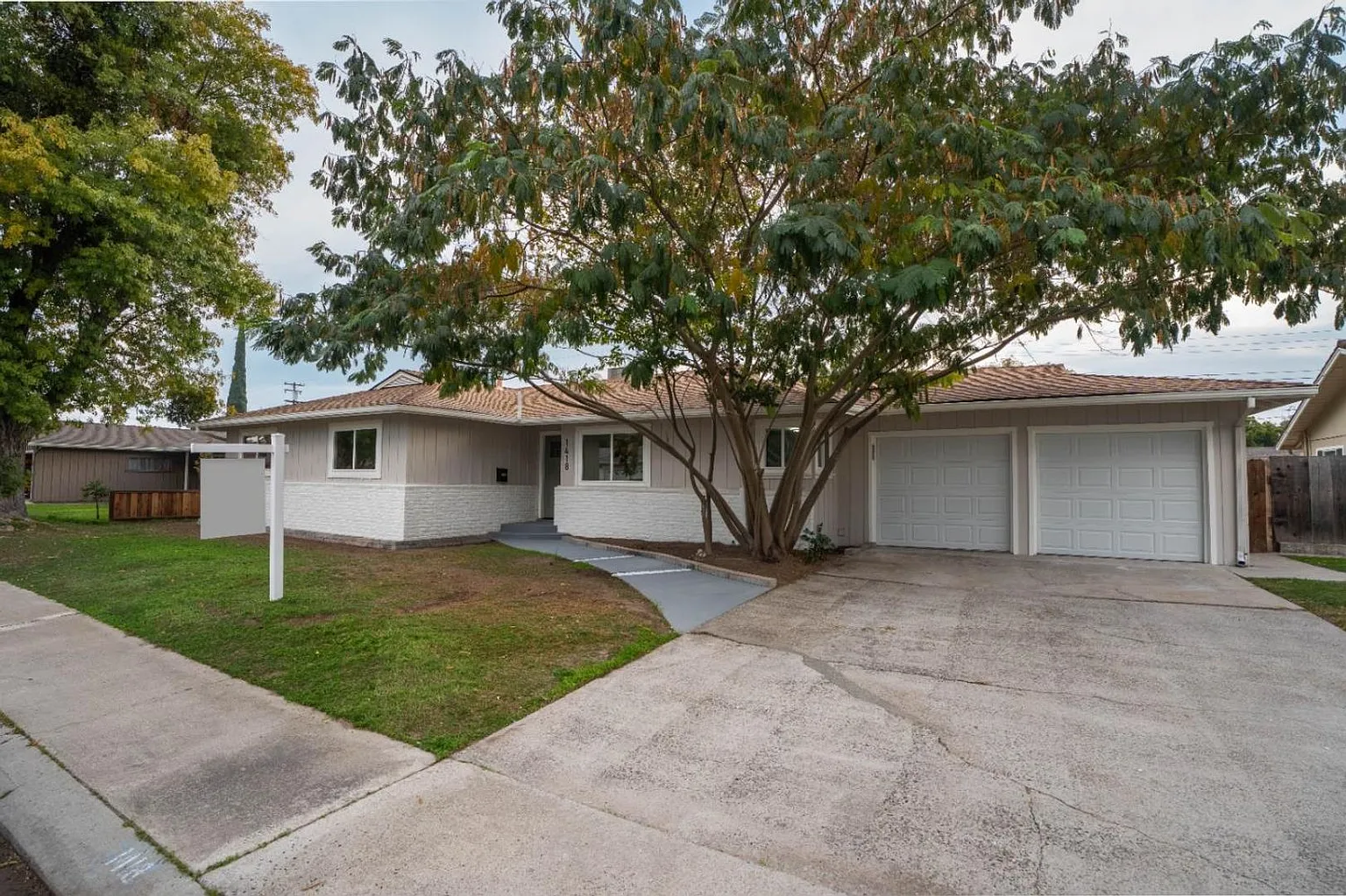 1418 Cypress Ave photo 1