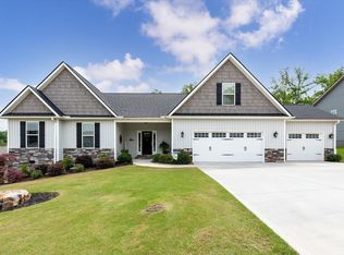 5 Alice Kelley Ct, Travelers Rest, SC 29690