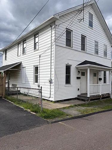 27 Vine St #27 Photo 1 27 Vine St #27 Photo 1