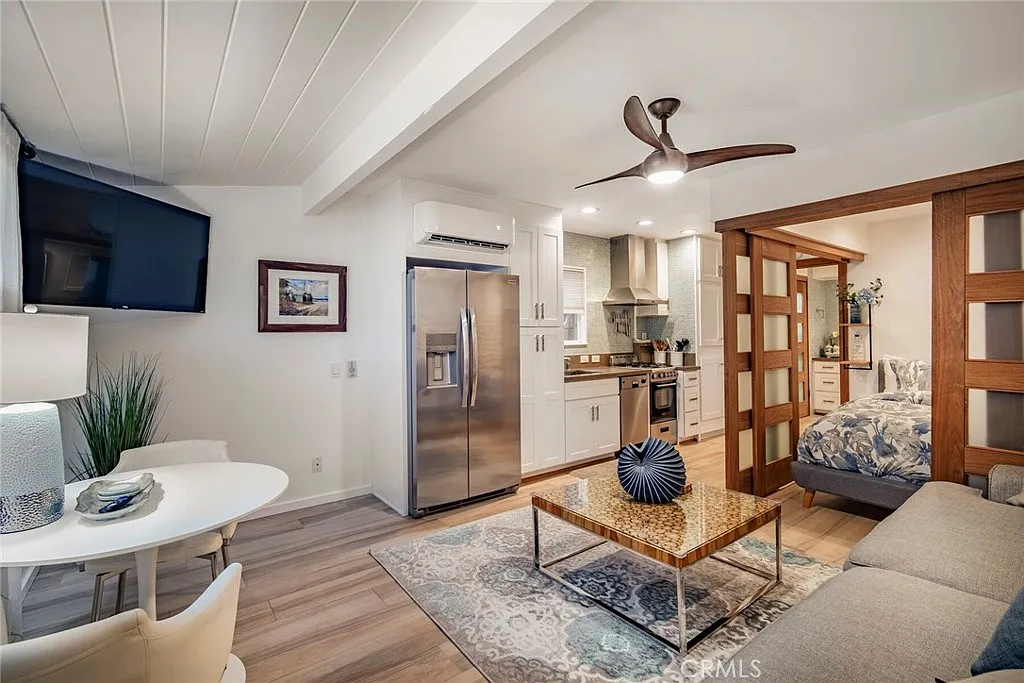 1 bed, 481 sqft, $3,850 — Photo 3