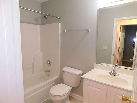 2nd image of 329 Alabarda Ln