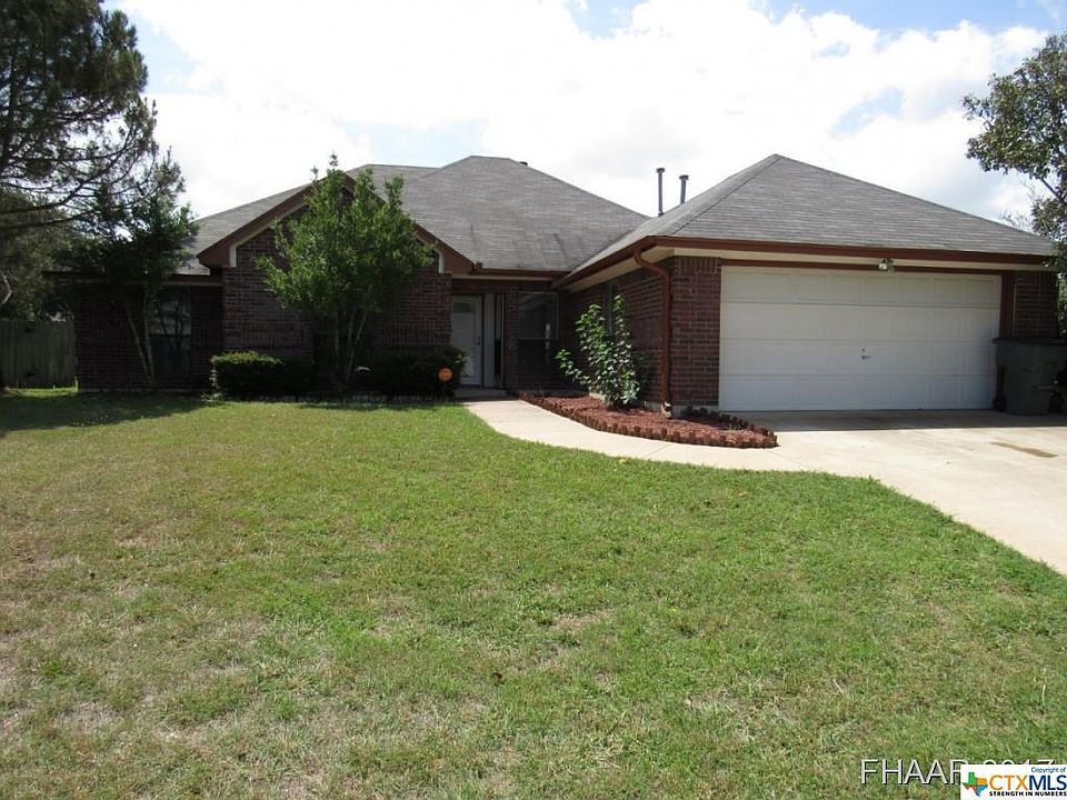 1st image of 3304 Pebble Dr