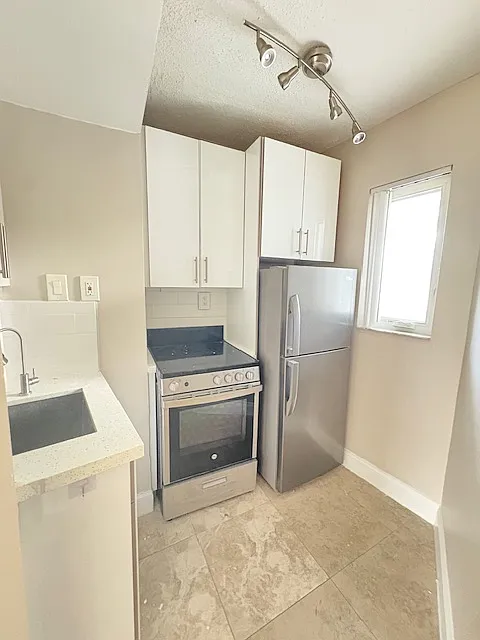 Boca Real Apartments — Photo 2