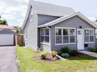1117 Abell St, Saint Paul, MN 55117