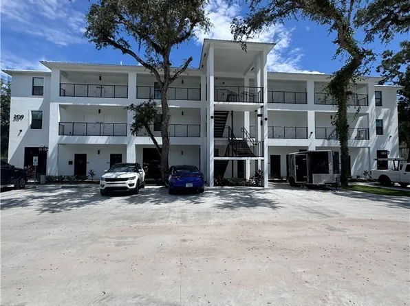 580 Belle Arbor Blvd, Labelle, FL 33935