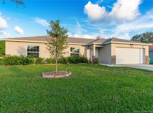 2561 SE Rock Springs Dr, Port Saint Lucie, FL 34952