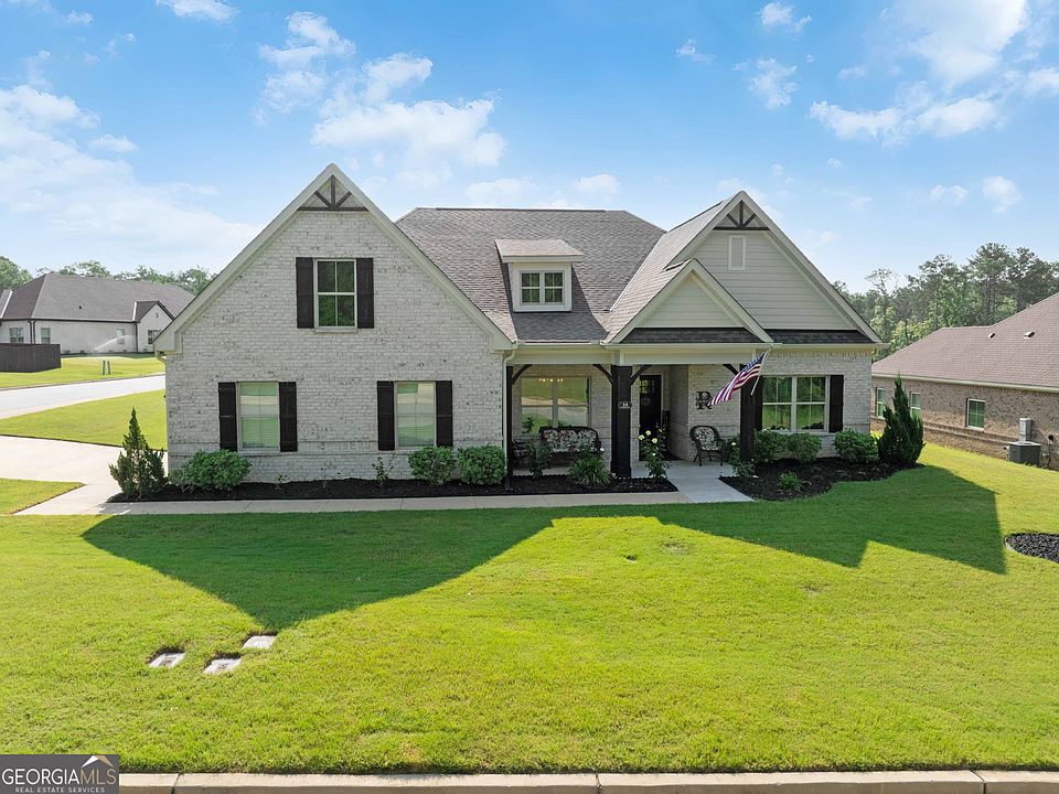 1st image of 14 Cypress Trl