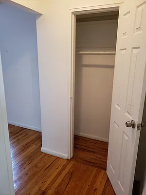 Rented by Mahzari Realty Inc | media 7