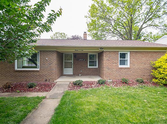 3rd image of 1409 Crawford Ave