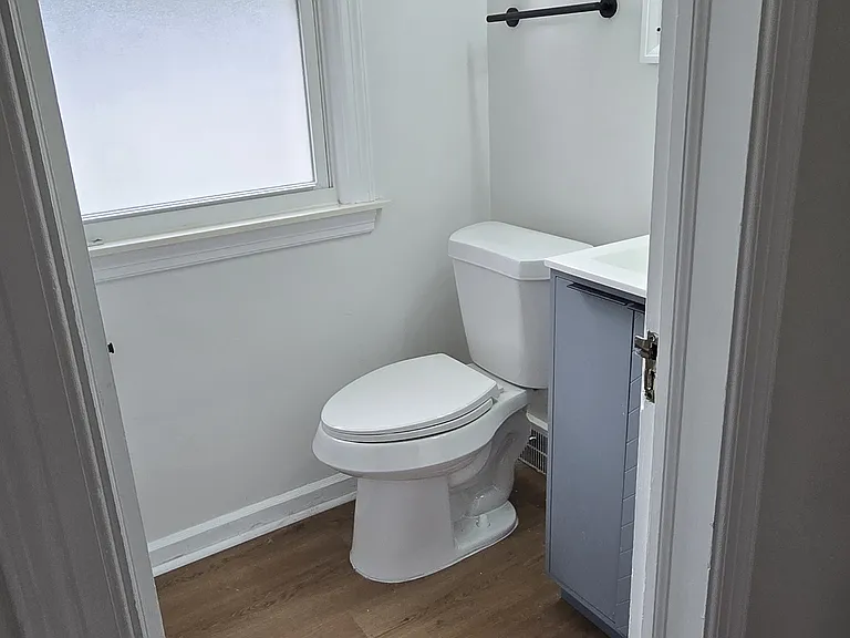 16645 Chandler Park Dr — Photo 4