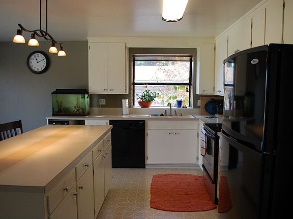 4th image of 6409 N 46th St